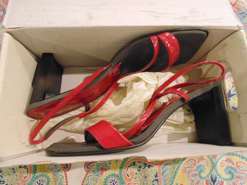 Vtg Hot Pink Strappy High Heel Sandals Block Square toe Shiny Patent Leather 9